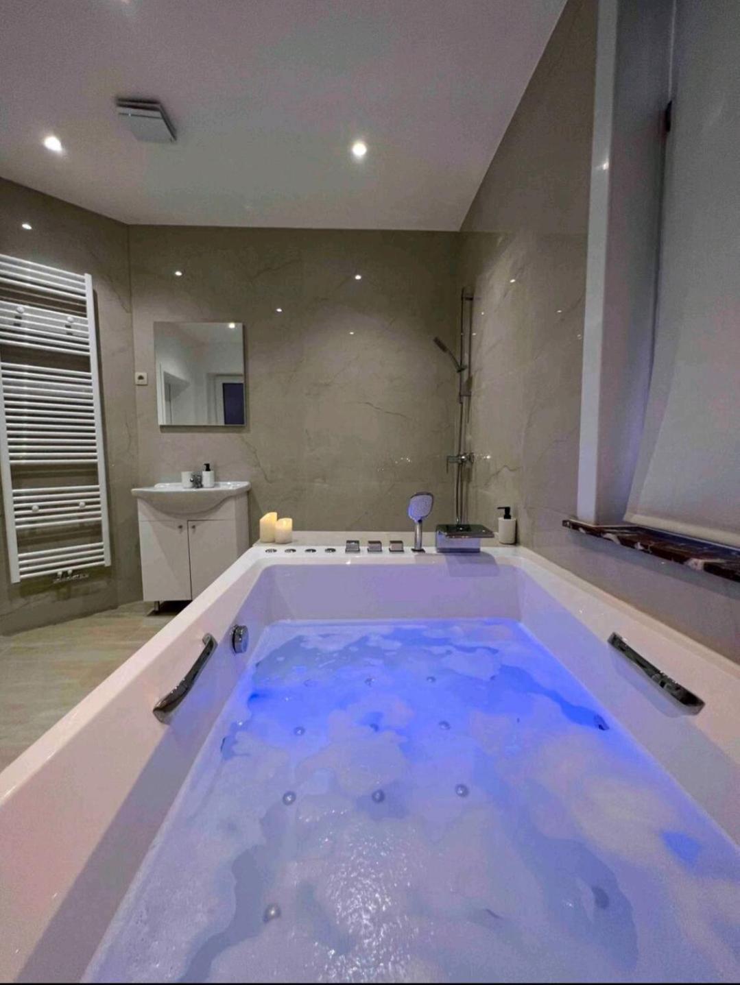 Sublime Appartement Calme Cosy & Jacuzzi Bruxelles Exterior foto